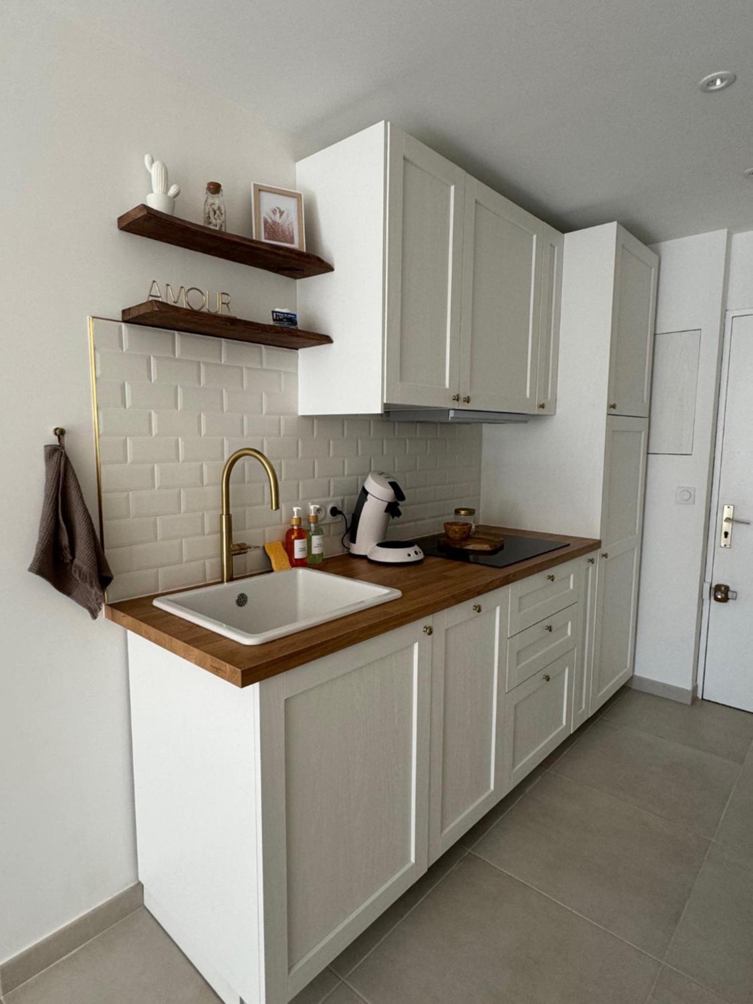Chez Timmaflo Apartment เฟรฌูส ภายนอก รูปภาพ