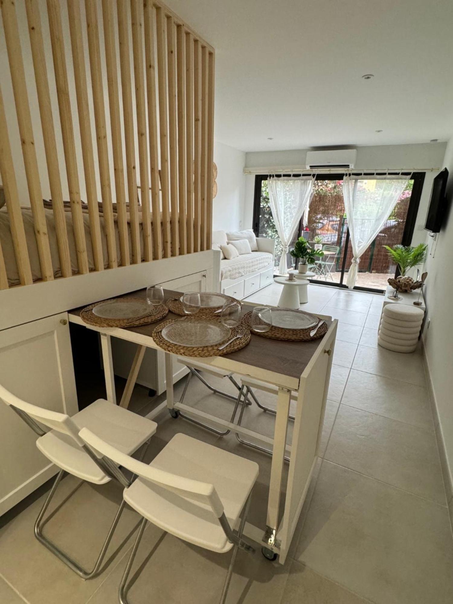 Chez Timmaflo Apartment เฟรฌูส ภายนอก รูปภาพ